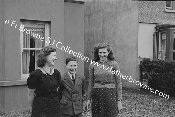 HAROLD O'MEARA & FAMILY
